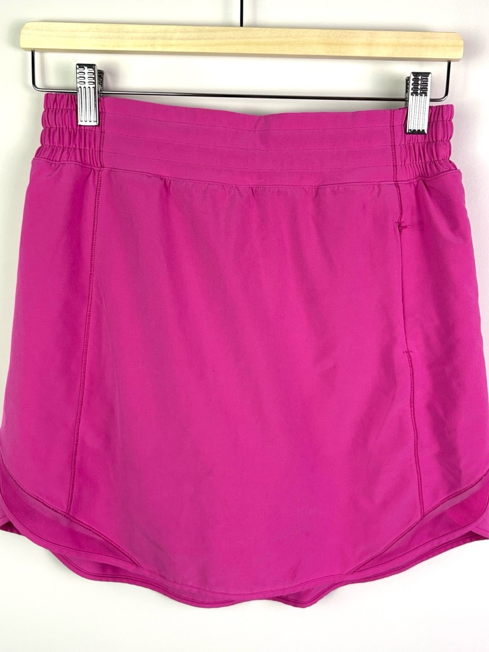 Lululemon Fuchsia Athletic Skort size 6